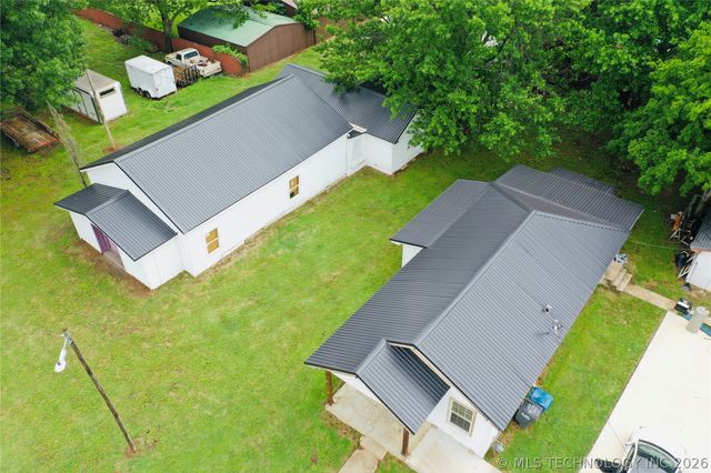206 N Maupin Road, Colbert, OK 74733