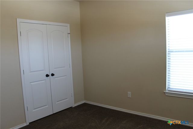 1136 Brown Rock Drive, New Braunfels, TX 78130