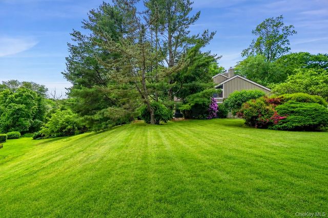 40 Bittersweet Lane, South Salem, NY 10590