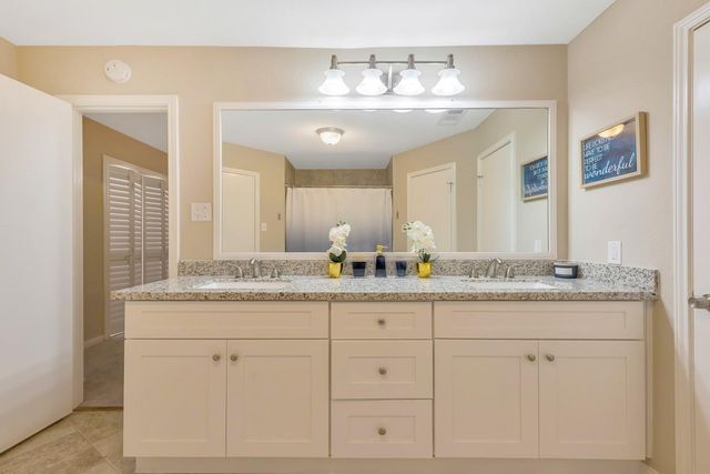 12025 Acorn Oak Street, The Woodlands, TX 77380