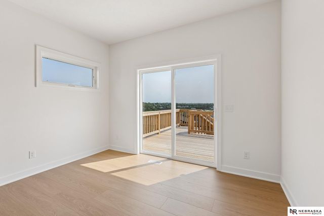10901 N 162 Street, Bennington, NE 68007