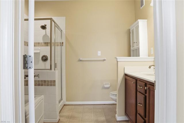 8200 Highland ST, Norfolk, VA 23518