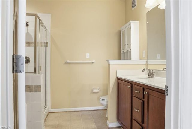 8200 Highland ST, Norfolk, VA 23518