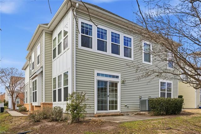 8200 Highland ST, Norfolk, VA 23518