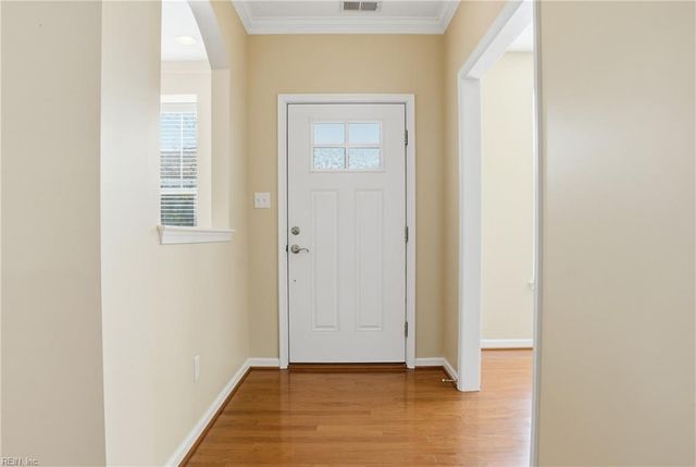 8200 Highland ST, Norfolk, VA 23518