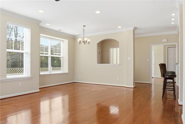 8200 Highland ST, Norfolk, VA 23518