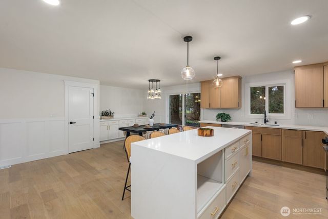 16644 SE 235th Street, Kent, WA 98042