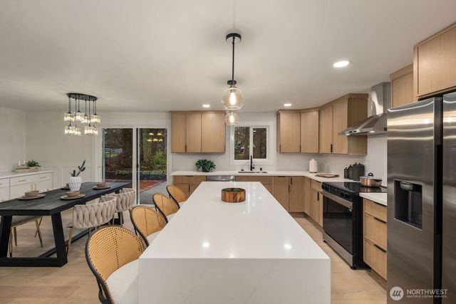 16644 SE 235th Street, Kent, WA 98042