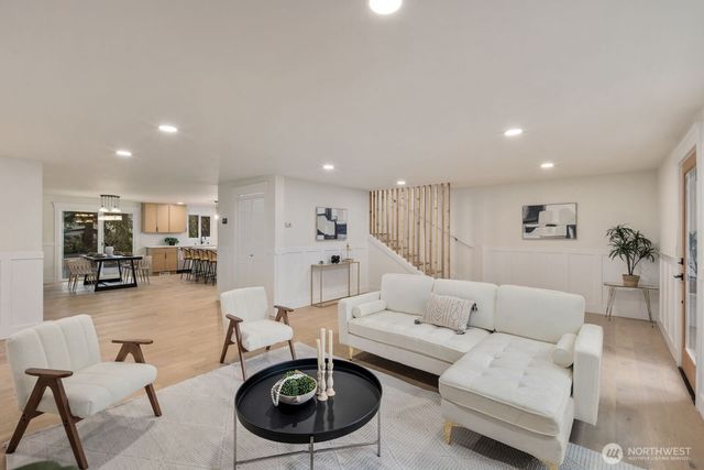 16644 SE 235th Street, Kent, WA 98042