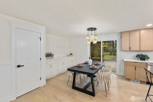 16644 SE 235th Street, Kent, WA 98042