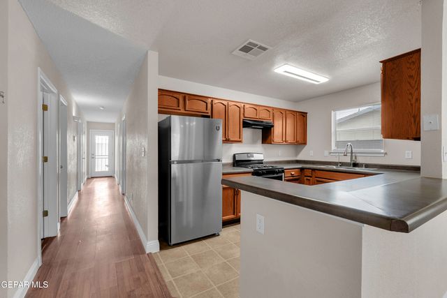 14036 VOLCANIC ROCK Drive, El Paso, TX 79938