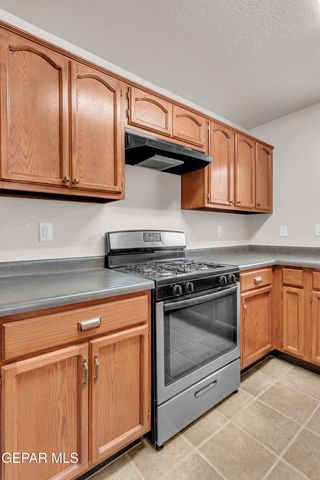 14036 VOLCANIC ROCK Drive, El Paso, TX 79938