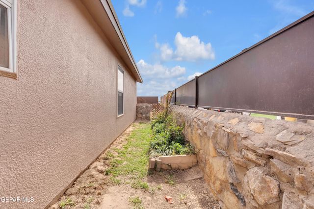 14036 VOLCANIC ROCK Drive, El Paso, TX 79938