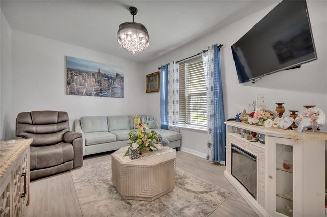 2119 WHITE DAHLIA DRIVE, Apopka, FL 32712