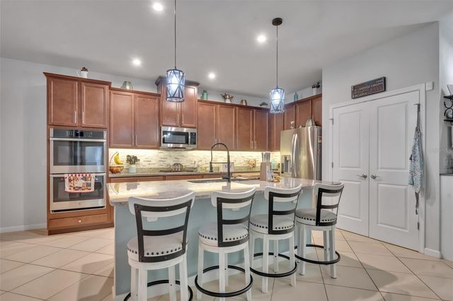 2119 WHITE DAHLIA DRIVE, Apopka, FL 32712