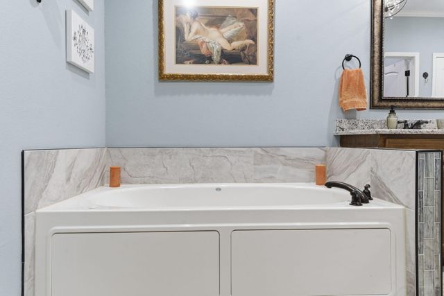 155 Rue De Villas Circle, Branson, MO 65616