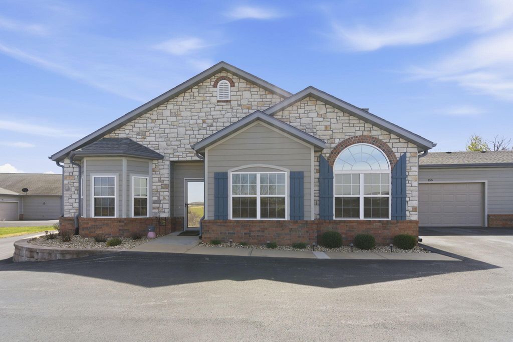 155 Rue De Villas Circle, Branson, MO 65616