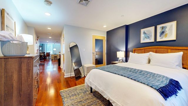 15-2 Union St Furnished, Boston, MA 02108