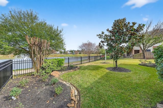 18622 Yorkshire Manor Court, Spring, TX 77379