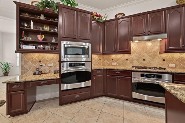 18622 Yorkshire Manor Court, Spring, TX 77379