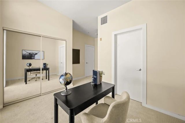 238 S Arroyo Parkway 401, Pasadena, CA 91105