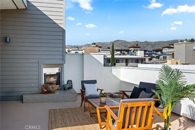 238 S Arroyo Parkway 401, Pasadena, CA 91105