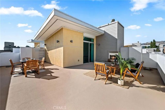 238 S Arroyo Parkway 401, Pasadena, CA 91105