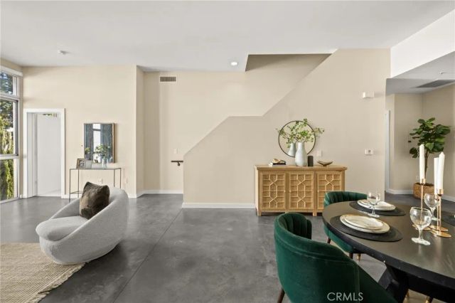 238 S Arroyo Parkway 401, Pasadena, CA 91105