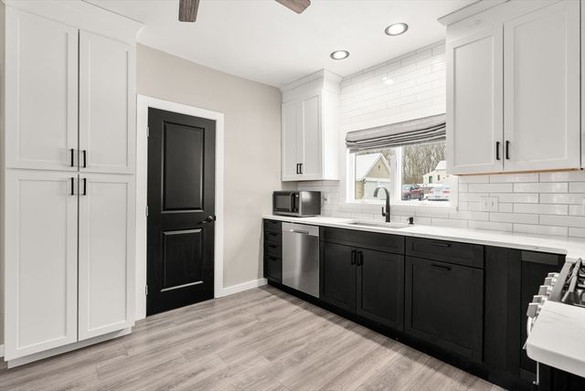 361 Prospect Ave, West Springfield, MA 01089