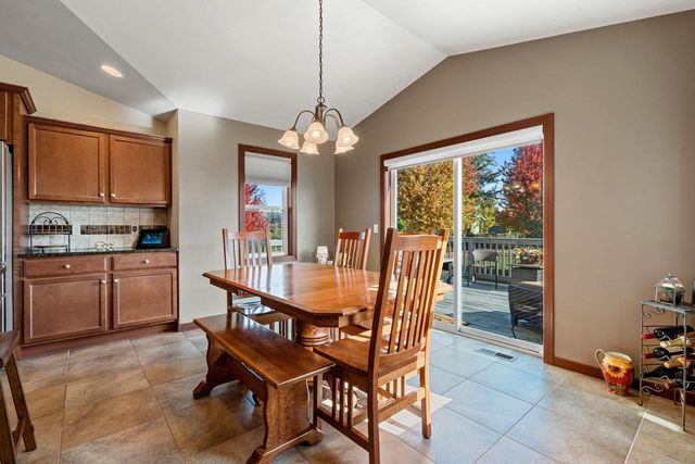 N2348 HEAVENLY DRIVE, Greenville, WI 54942