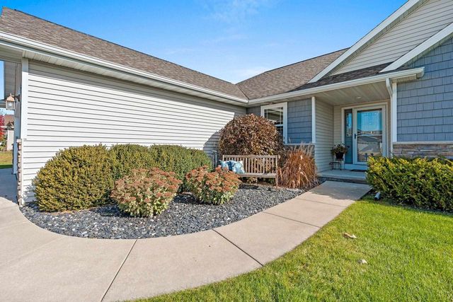 N2348 HEAVENLY DRIVE, Greenville, WI 54942