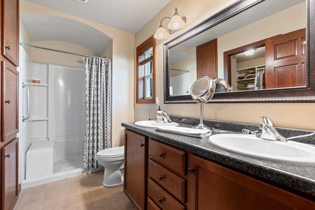 N2348 HEAVENLY DRIVE, Greenville, WI 54942