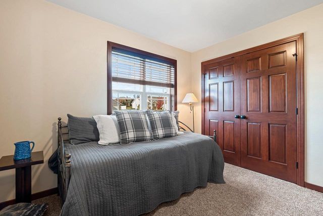 N2348 HEAVENLY DRIVE, Greenville, WI 54942