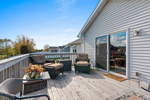 N2348 HEAVENLY DRIVE, Greenville, WI 54942