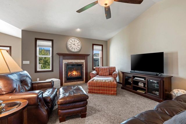 N2348 HEAVENLY DRIVE, Greenville, WI 54942