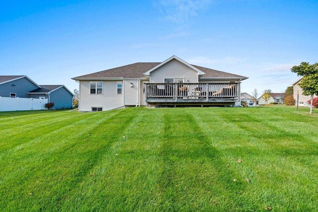 N2348 HEAVENLY DRIVE, Greenville, WI 54942