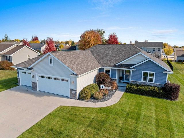 N2348 HEAVENLY DRIVE, Greenville, WI 54942