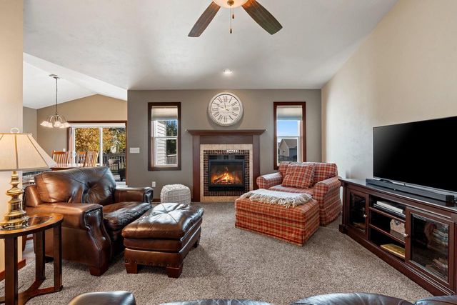 N2348 HEAVENLY DRIVE, Greenville, WI 54942