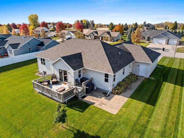 N2348 HEAVENLY DRIVE, Greenville, WI 54942