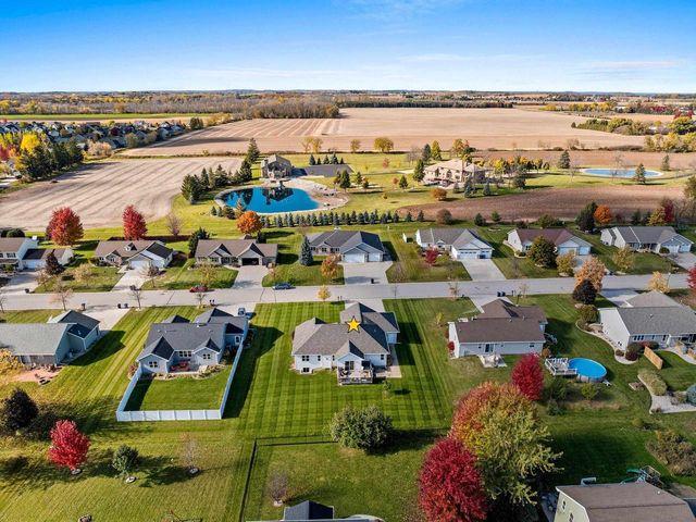 N2348 HEAVENLY DRIVE, Greenville, WI 54942