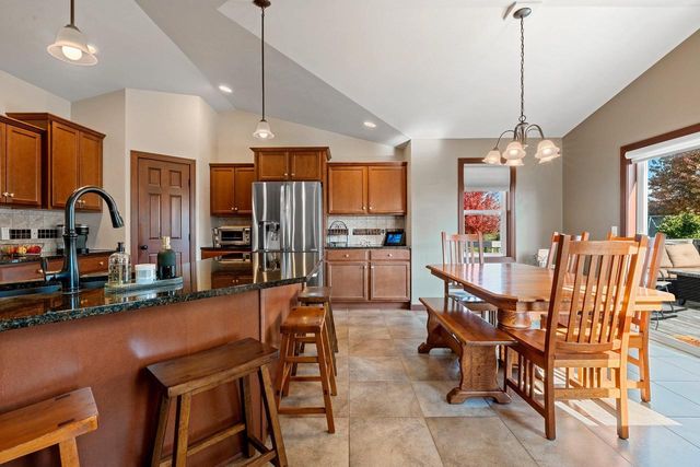 N2348 HEAVENLY DRIVE, Greenville, WI 54942