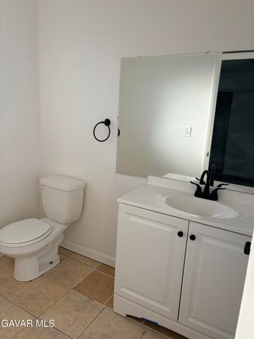 7616 Xavier Avenue, California City, CA 93505
