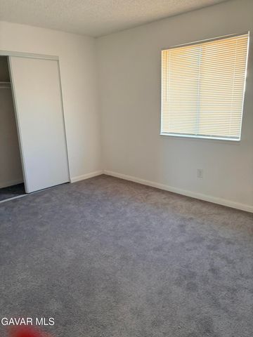 7616 Xavier Avenue, California City, CA 93505