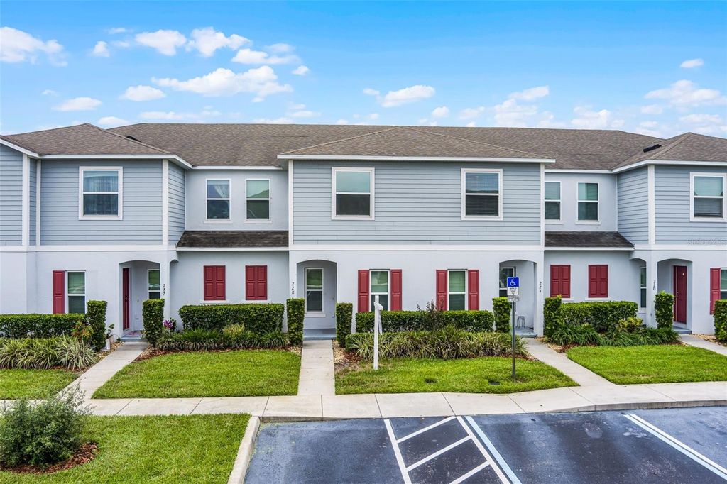 228 PRIMROSE DRIVE, Davenport, FL 33837