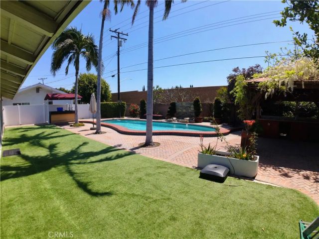 1228 E Greenview Drive, Orange, CA 92866