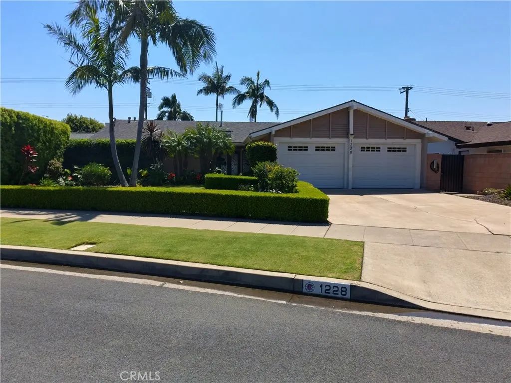 1228 E Greenview Drive, Orange, CA 92866