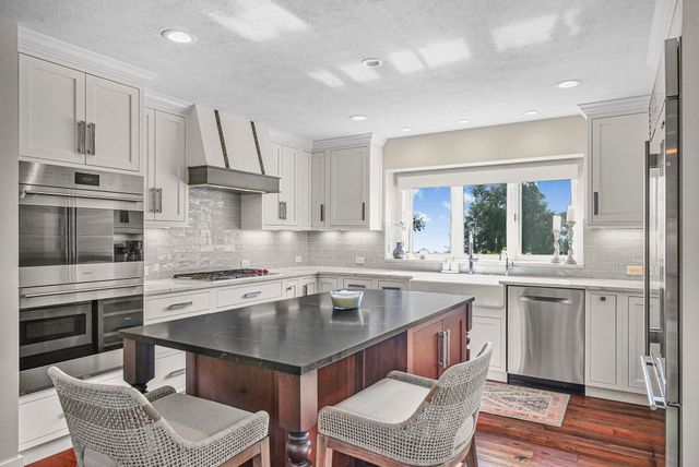 9546 Eastridge Drive, Traverse City, MI 49686