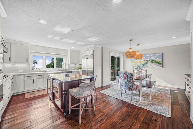 9546 Eastridge Drive, Traverse City, MI 49686