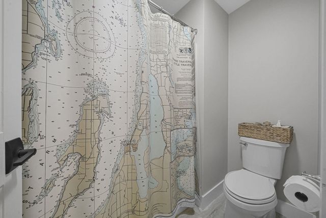 9546 Eastridge Drive, Traverse City, MI 49686