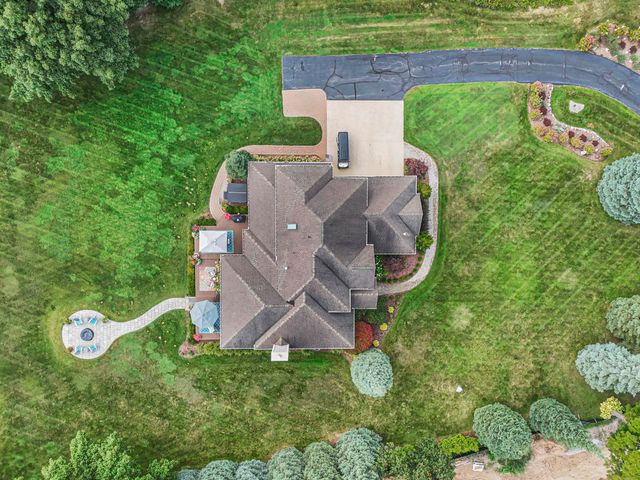 9546 Eastridge Drive, Traverse City, MI 49686